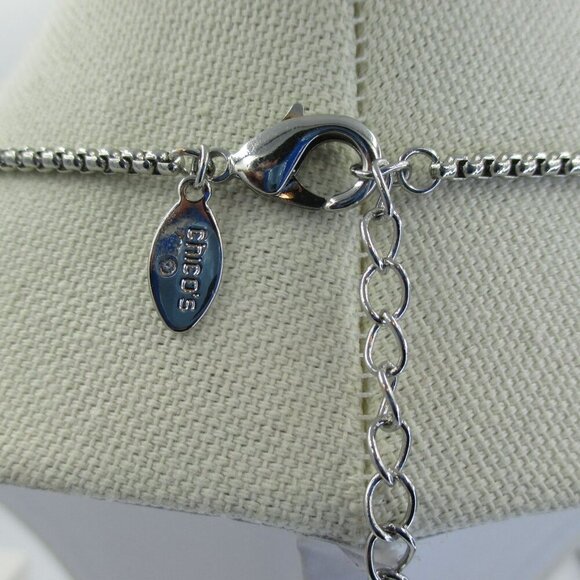 Chico's Mesh Inserts Adjustable Pendant Necklace Silvertone Modern NWT - Picture 6 of 7